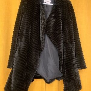 BB DAKOTA FAUX FIR WINTER COAT